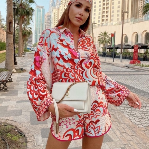 Zara printed shirt with scarf - Picture 2 of 16